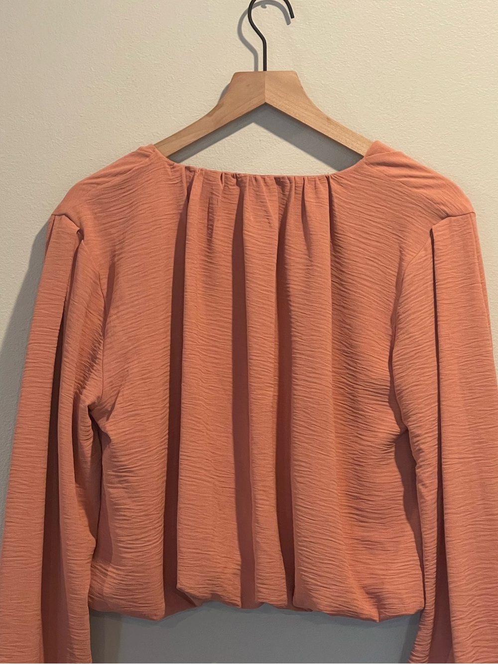Bishop + Young Bubble Hem Long-Sleeve Blouse, Cropped, V Neck, Pink, Size M - Picture 16 of 16
